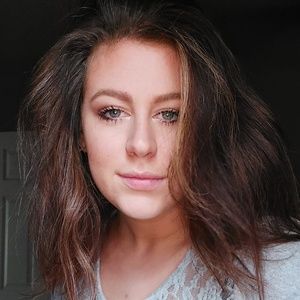 Meet your Posher, Gabriella